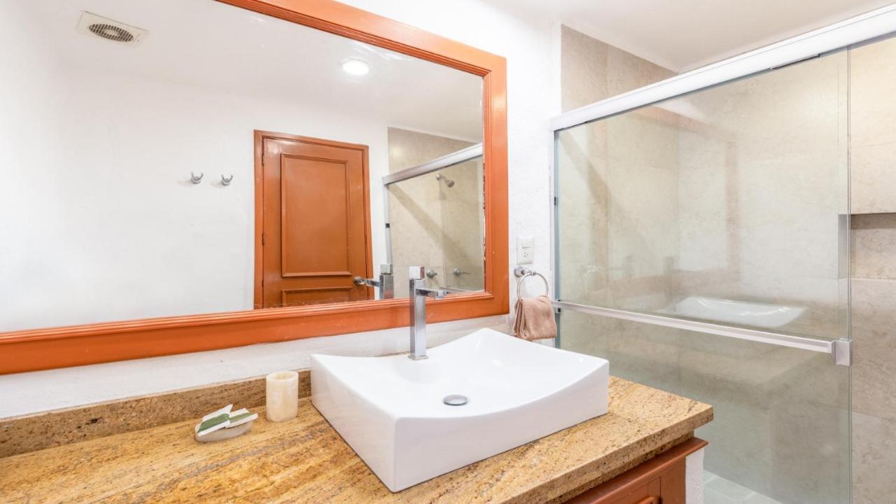 Los Tules Ocean Front Condo ,With Amazing Ocean View By Kivoya 푸에르토 발라타 외부 사진