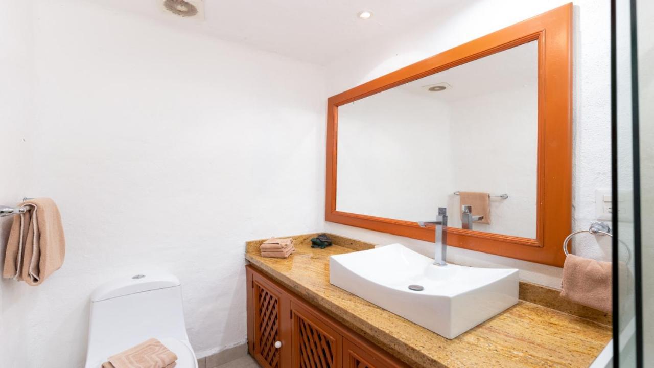 Los Tules Ocean Front Condo ,With Amazing Ocean View By Kivoya 푸에르토 발라타 외부 사진