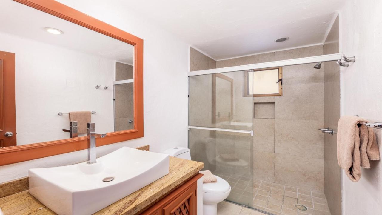 Los Tules Ocean Front Condo ,With Amazing Ocean View By Kivoya 푸에르토 발라타 외부 사진
