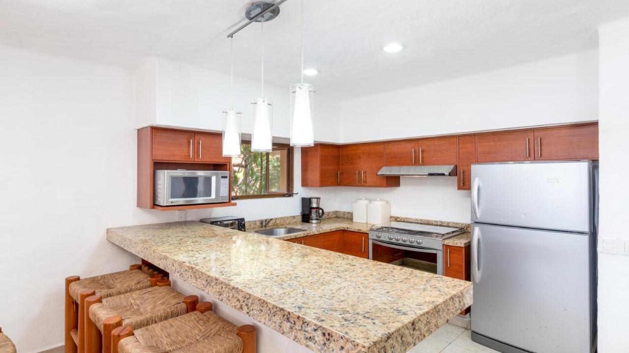 Los Tules Ocean Front Condo ,With Amazing Ocean View By Kivoya 푸에르토 발라타 외부 사진