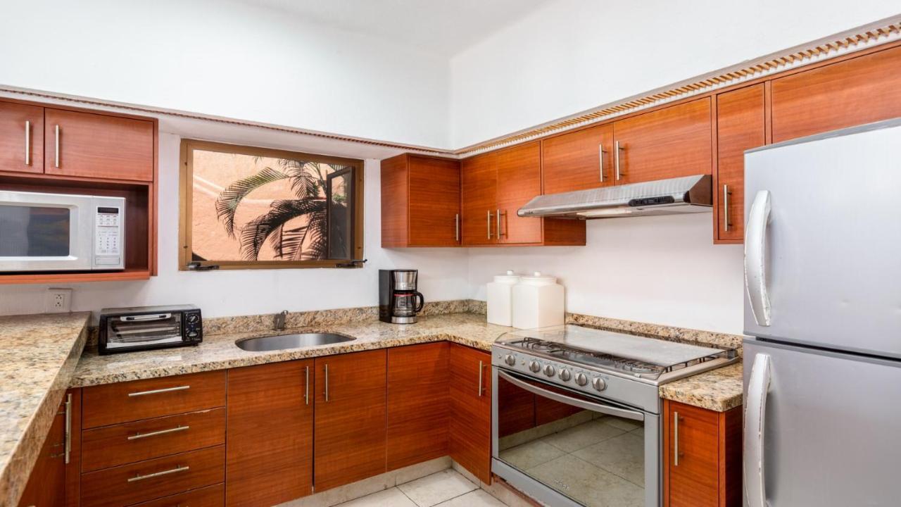 Los Tules Ocean Front Condo ,With Amazing Ocean View By Kivoya 푸에르토 발라타 외부 사진
